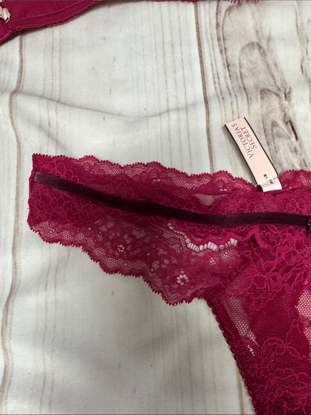 Victorias Secret Balconette bra and panty set - Picture 5 of 9